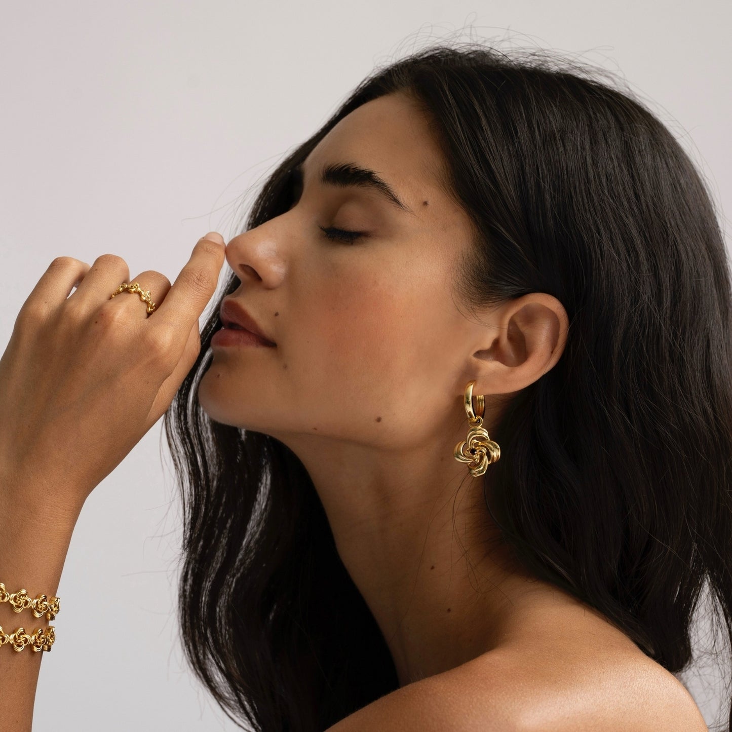 CAMILLA OVERSIZED EARRINGS
