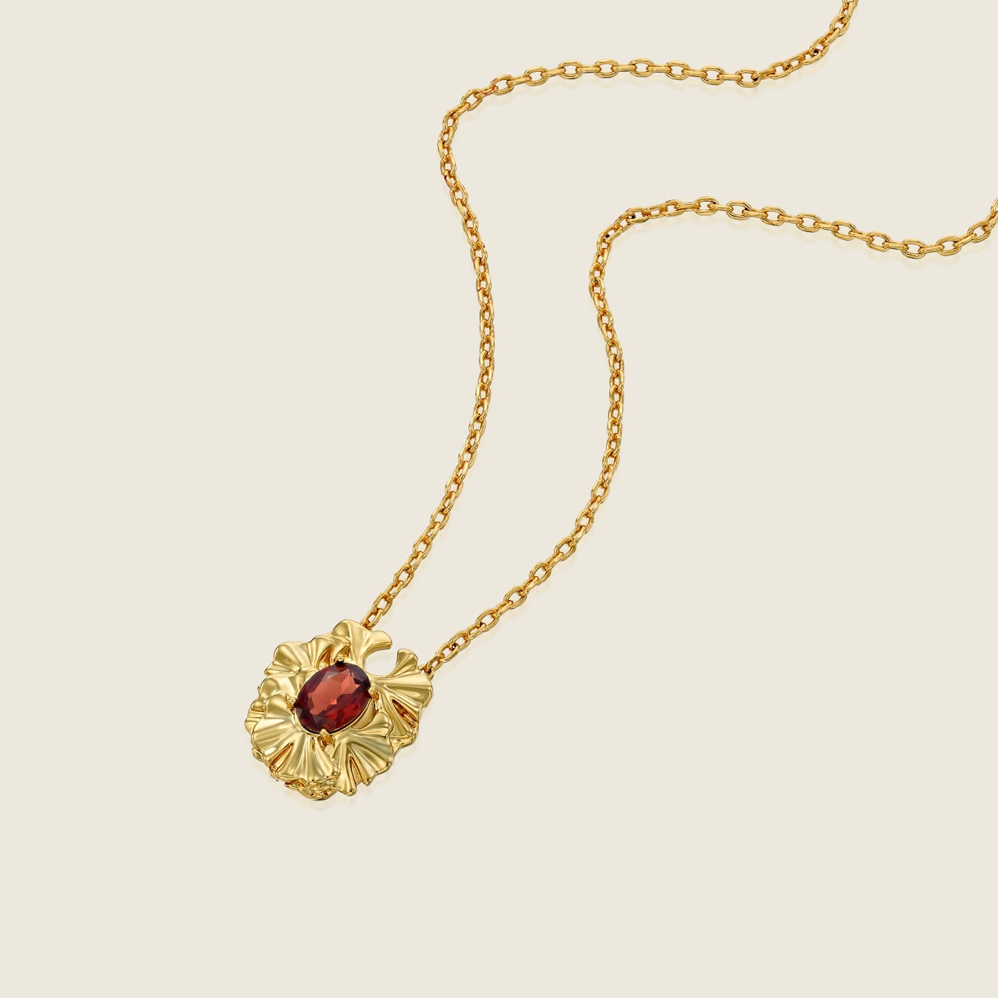 CLARA NECKLACE