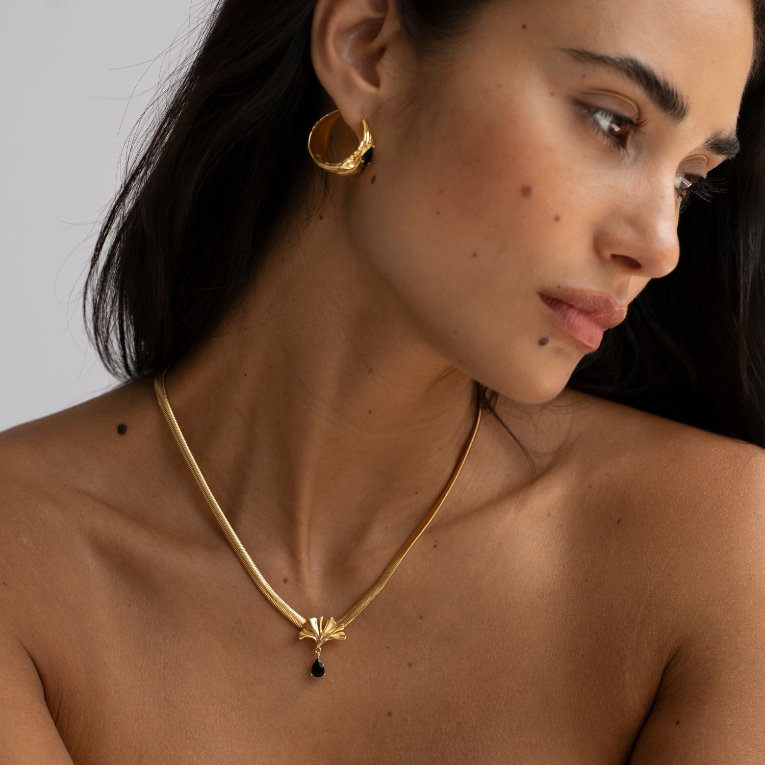 DOLCE NECKLACE